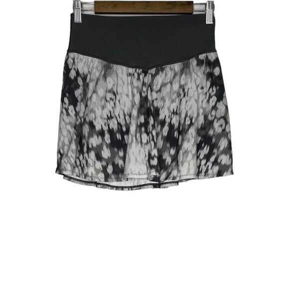 Offline by Aerie Gray Patterned Athletic Stretch Skort Size Medium‎ - Picture 1 of 10
